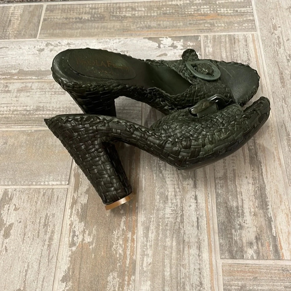 ANTHROPOLOGIE Paola Ferri green woven heels - Picture 2 of 8